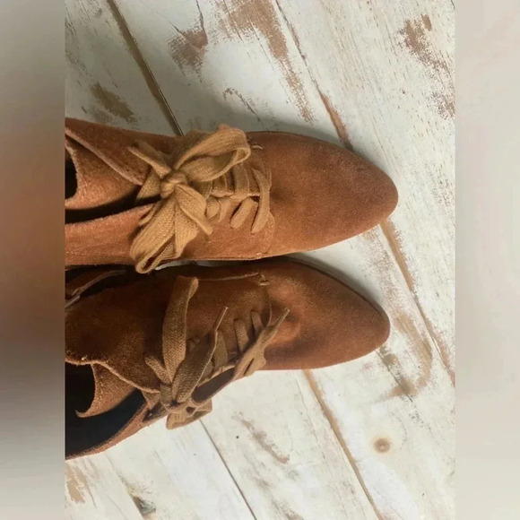 DOLCE VITA sueded lace-up cognac brown booties women’s sz 10 EUC heeled boots - Picture 10 of 14